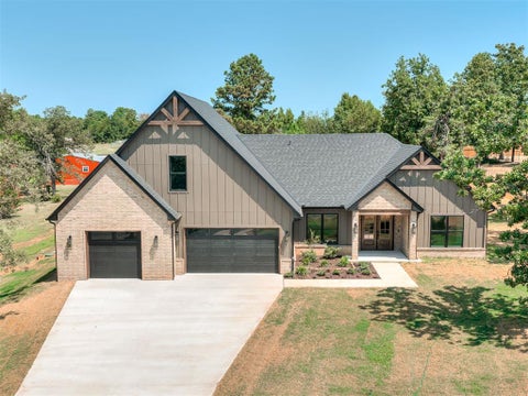 Photo of 17787 Tall Oak Road, Choctaw, OK 73020 (MLS # 1242289)