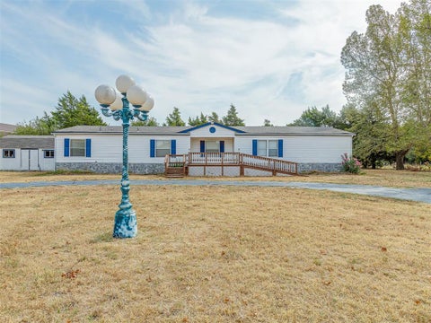 Photo of 16099 Rolling Hills Road #1/2, Yukon, OK 73099 (MLS # 1242104)