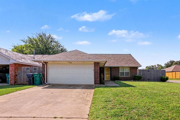 12288 SW 11TH ST, YUKON, OK 73099 - Image 0c45a3b4fd7fc8cbd80ffc0e869e6b96/21058970