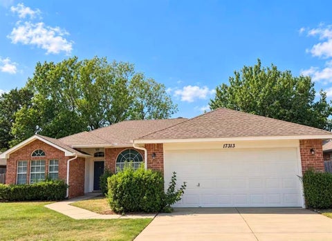 Photo of 17313 Cedarwood Drive, Edmond, OK 73012 (MLS # 1252756)