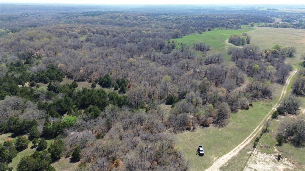 Aerial view of property and surrounding area