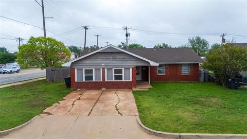 Photo of 1212 N Janeway Avenue, Moore, OK 73160 (MLS # 1224648)