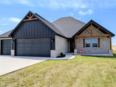 Photo of 8626 Kayce Street, El Reno, OK 73036 (MLS # 1197421)