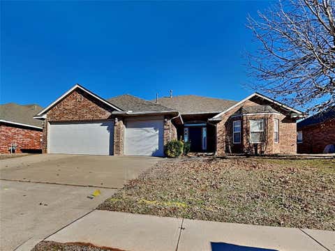 Photo of 13812 Teagen Lane, Yukon, OK 73099 (MLS # 1242828)