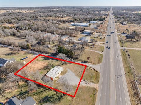 Photo of 12373 NE 23rd Street, Choctaw, OK 73020 (MLS # 1215324)