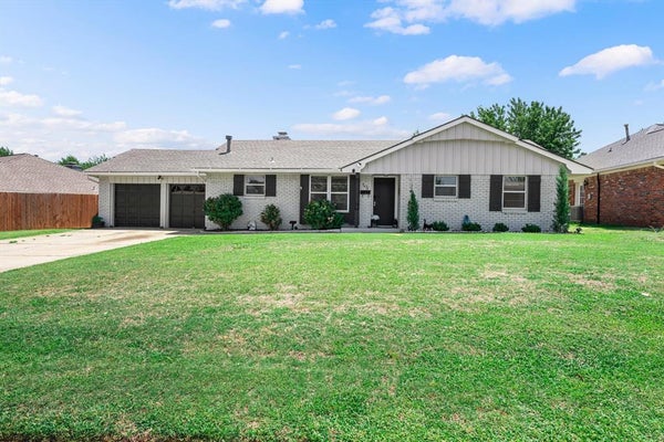 6424 N STERLING DR, OKLAHOMA CITY, OK 73132 - Image 12b50552a8c4e351373f63f85db4e4ee/1266302044