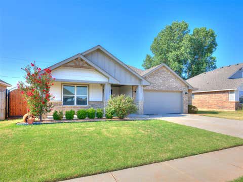 Photo of 11112 SW 36th Street, Yukon, OK 73099 (MLS # 1243199)