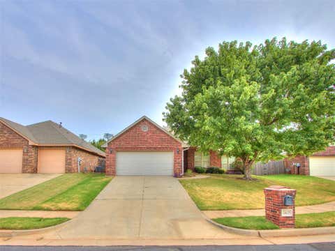 Photo of 1625 Savannah Lane, Edmond, OK 73003 (MLS # 1245543)