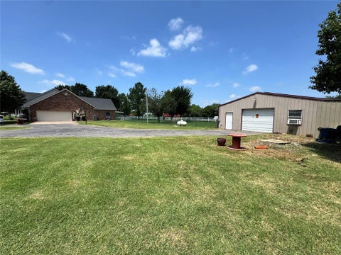 Photo of 24505 234 Street, Purcell, OK 73080 (MLS # 1242506)