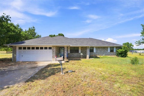 Photo of 20301 SE 37th Street, Harrah, OK 73045 (MLS # 1252661)