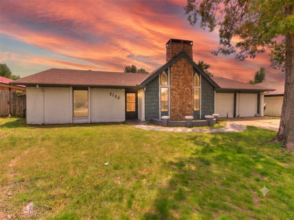 Photo 1 of 18 — 8104 Westwood Circle, Oklahoma City, OK 73127