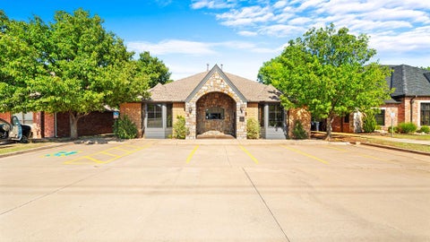 Photo of 14000 N Western Avenue, Edmond, OK 73013 (MLS # 1234540)