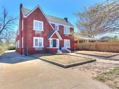 Photo of 1820 NW 11th Street, Oklahoma City, OK 73106 (MLS # 1251858)