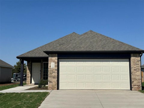 Photo of 2504 Rosewood Lane, El Reno, OK 73036 (MLS # 1246130)