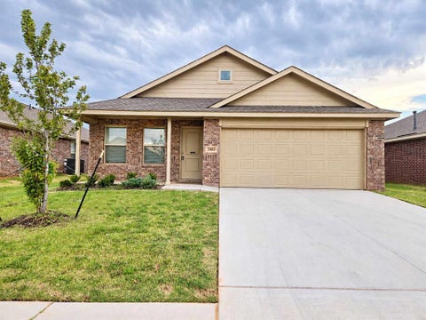 Photo of 2008 Alpine Beach Lane, Oklahoma City, OK 73128 (MLS # 1248556)
