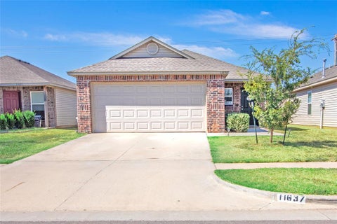 Photo of 11637 Jude Way, Yukon, OK 73099 (MLS # 1241708)