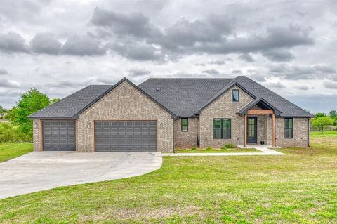 Photo of 2147 County Street 2969, Blanchard, OK 73010 (MLS # 1224263)