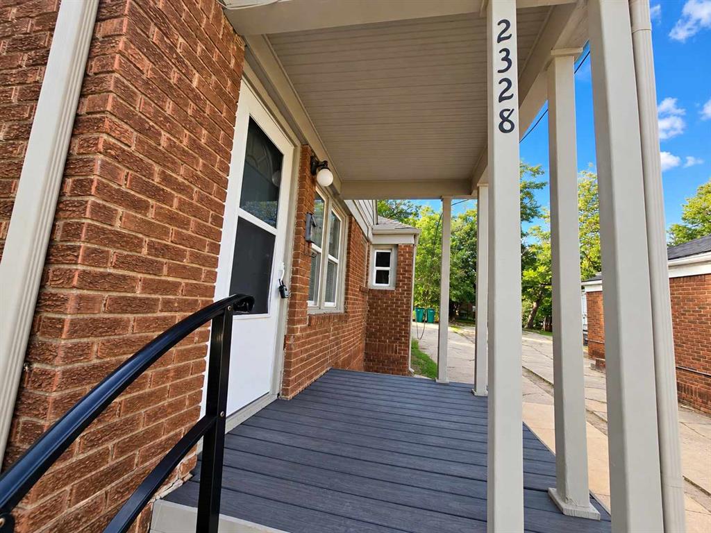 2328 NW 22nd Street