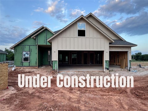 Photo of 707 Florence Terrace, Norman, OK 73071 (MLS # 1235606)