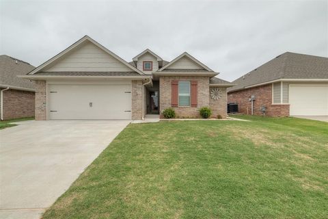 Photo of 10524 SW 55th Street, Mustang, OK 73064 (MLS # 1227856)