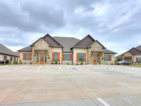 Photo of 2921 Adams Road, Norman, OK 73069 (MLS # 1227823)