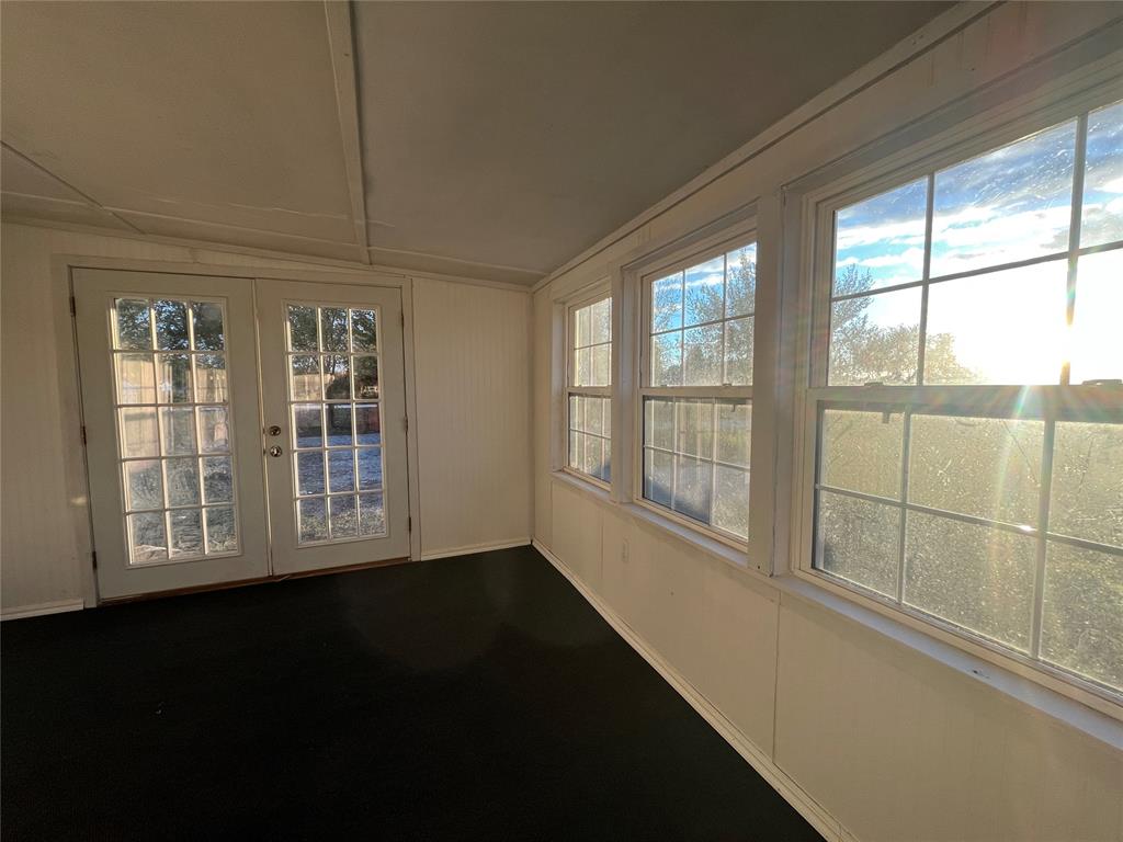 Shawnee, Oklahoma 74801, United States, 3 Bedrooms Bedrooms, ,2 BathroomsBathrooms,Residential,Active,236628