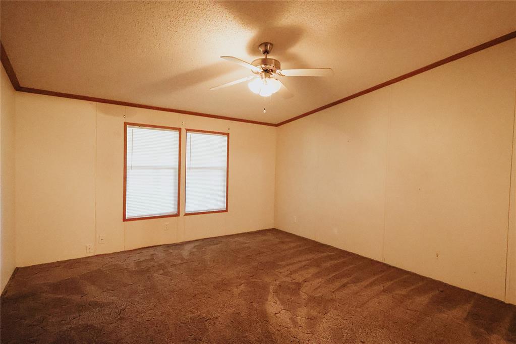 Shawnee, Oklahoma 74801, United States, 3 Bedrooms Bedrooms, ,2 BathroomsBathrooms,Residential,Active,236628