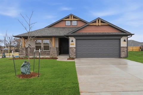 Photo of 607 Berline Road, Guthrie, OK 73044 (MLS # 1194269)