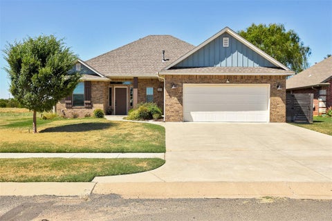 Photo of 2209 Chadwick Drive, Norman, OK 73071 (MLS # 1247393)