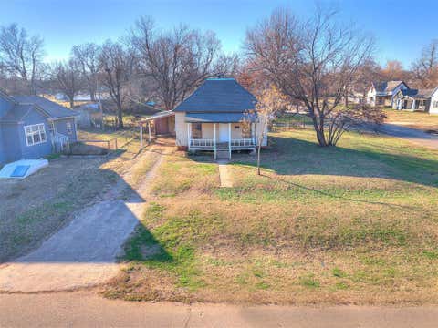 Photo of 521 N 11th Street, Guthrie, OK 73044 (MLS # 1226584)