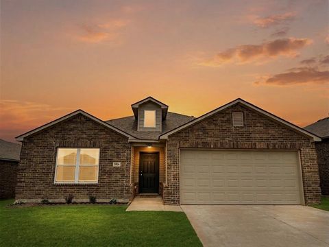 Photo of 9904 Jack Rabbit Road, Yukon, OK 73099 (MLS # 1226241)