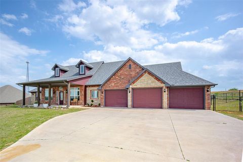 Photo of 2381 County Road 1260, Blanchard, OK 73010 (MLS # 1230222)