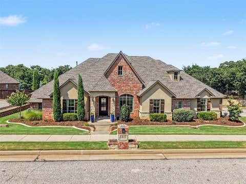 Photo of 1317 Autumn Creek Drive, Edmond, OK 73003 (MLS # 1243538)