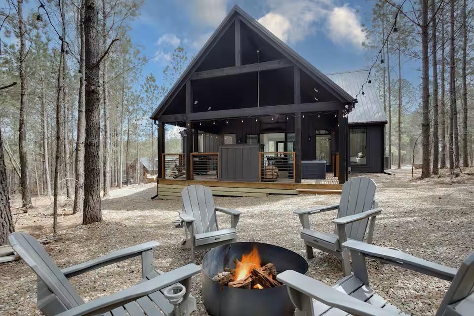 Photo 1 of 32 — 1115 Sugarberry Trail, Broken Bow, OK 74728