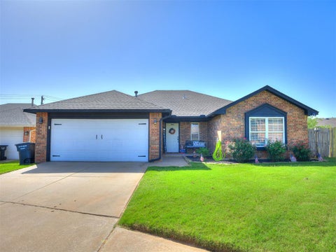 Photo of 625 SW 38th Place, Moore, OK 73160 (MLS # 1248218)