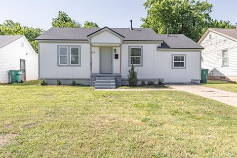Photo of 816 NE 31st Street, Oklahoma City, OK 73105 (MLS # 1228274)