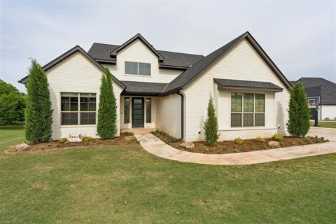 Photo of 14233 Coleman Court, Edmond, OK 73025 (MLS # 1227892)