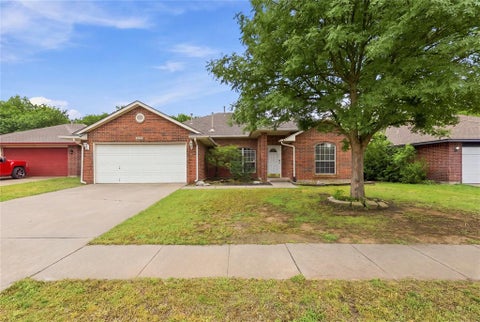 Photo of 1708 Parkridge Drive, Norman, OK 73071 (MLS # 1230731)