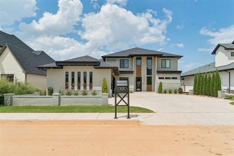Photo of 2025 Colonial Way, Edmond, OK 73025 (MLS # 1248586)