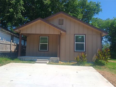Photo of 709 E Main Street, Ardmore, OK 73401 (MLS # 1238206)