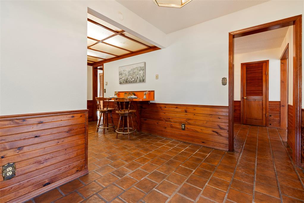 Shawnee, Oklahoma 74801, United States, 3 Bedrooms Bedrooms, ,3 BathroomsBathrooms,Residential,Active,239852