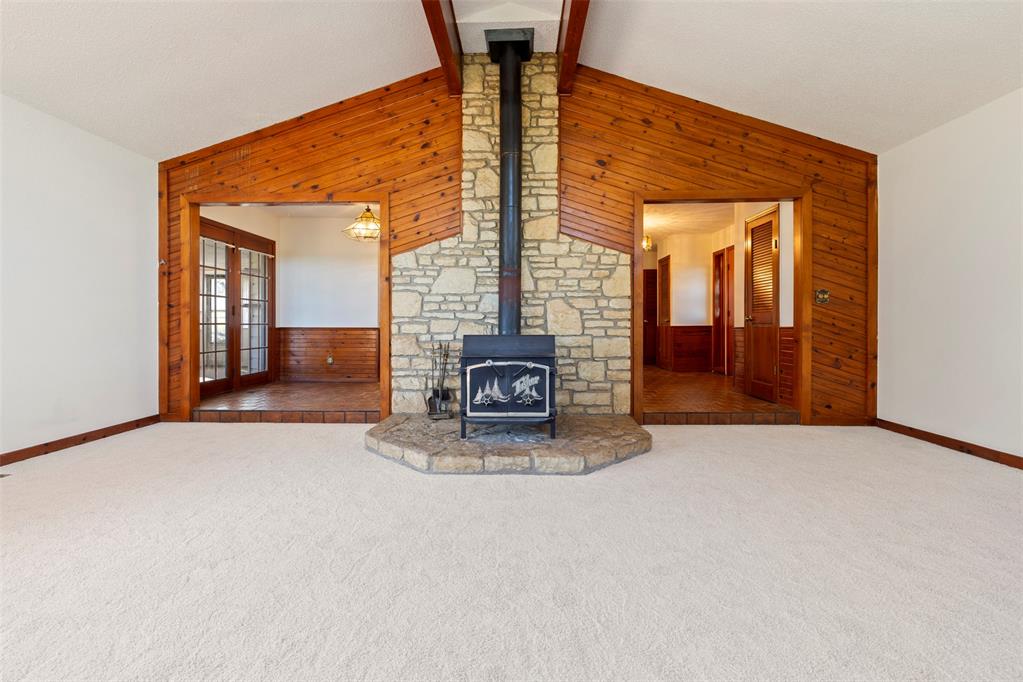 Shawnee, Oklahoma 74801, United States, 3 Bedrooms Bedrooms, ,3 BathroomsBathrooms,Residential,Active,239852