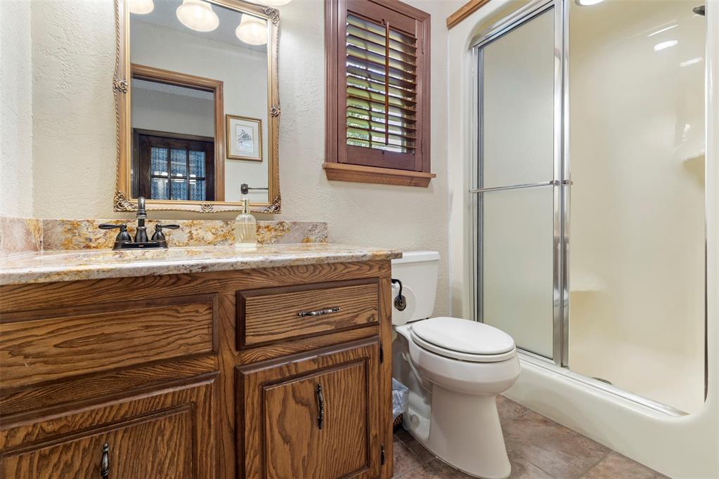 Shawnee, Oklahoma 74804, United States, 4 Bedrooms Bedrooms, ,3 BathroomsBathrooms,Residential,Active,153340