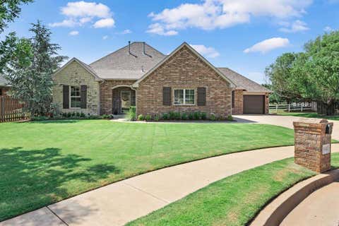 Photo of 840 Sea Biscuit Drive, Edmond, OK 73025 (MLS # 1244209)