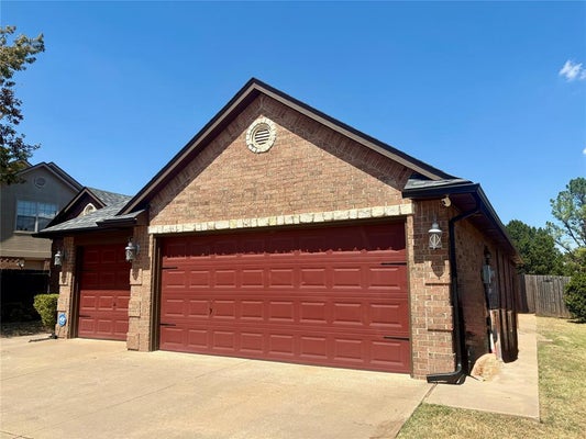 1911 LONG TRL, EDMOND, OK 73012 - Image 2030aa5a422e9dccd7dcfa056a85f3ad/407896222