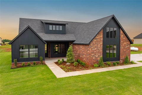 Photo of 11480 Skyline View, Guthrie, OK 73044 (MLS # 1232202)