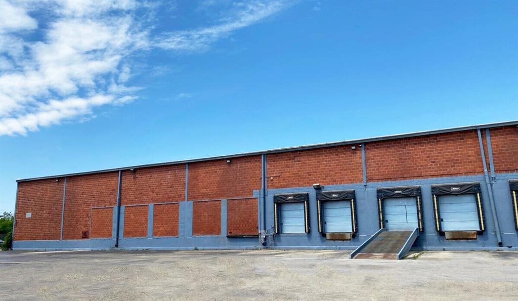 615 W Wilshire Boulevard