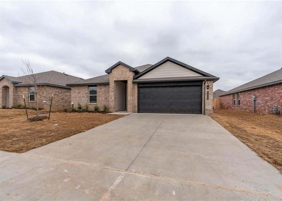 4412 CHRISTINA CT, LAWTON, OK 73505 - Image 21e0dd90acdfbcaefd2f030d23241c6b/2650542176