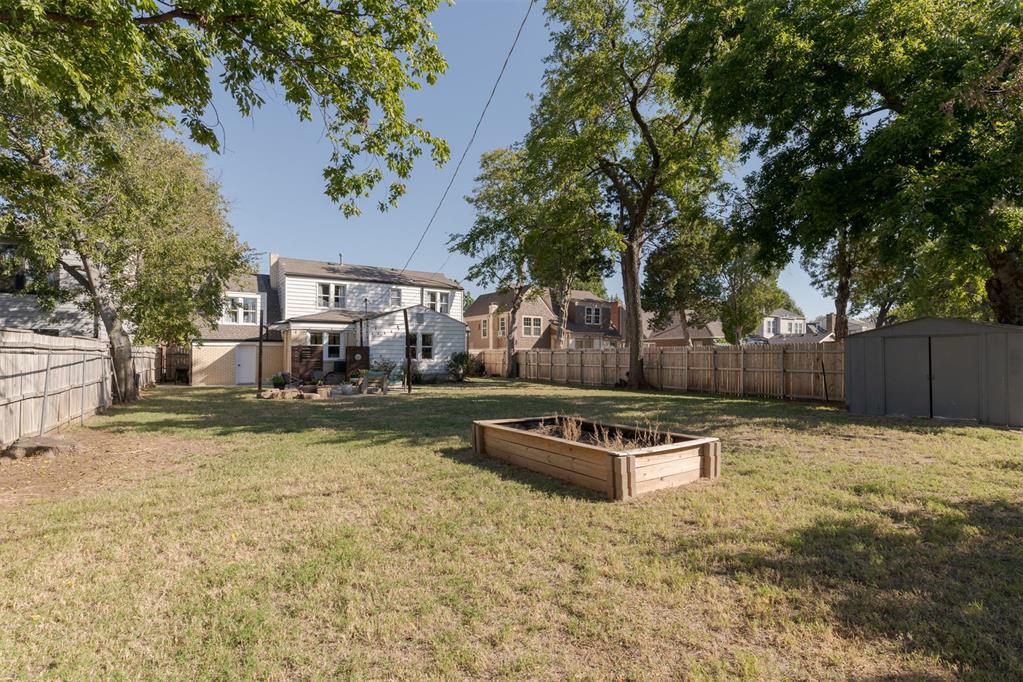 2220 NW 29th Street