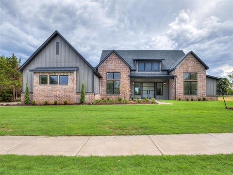 Photo of 14117 N Ridge Drive, Choctaw, OK 73020 (MLS # 1252048)